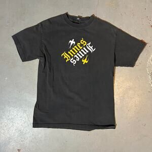 2000s black innes skate tee